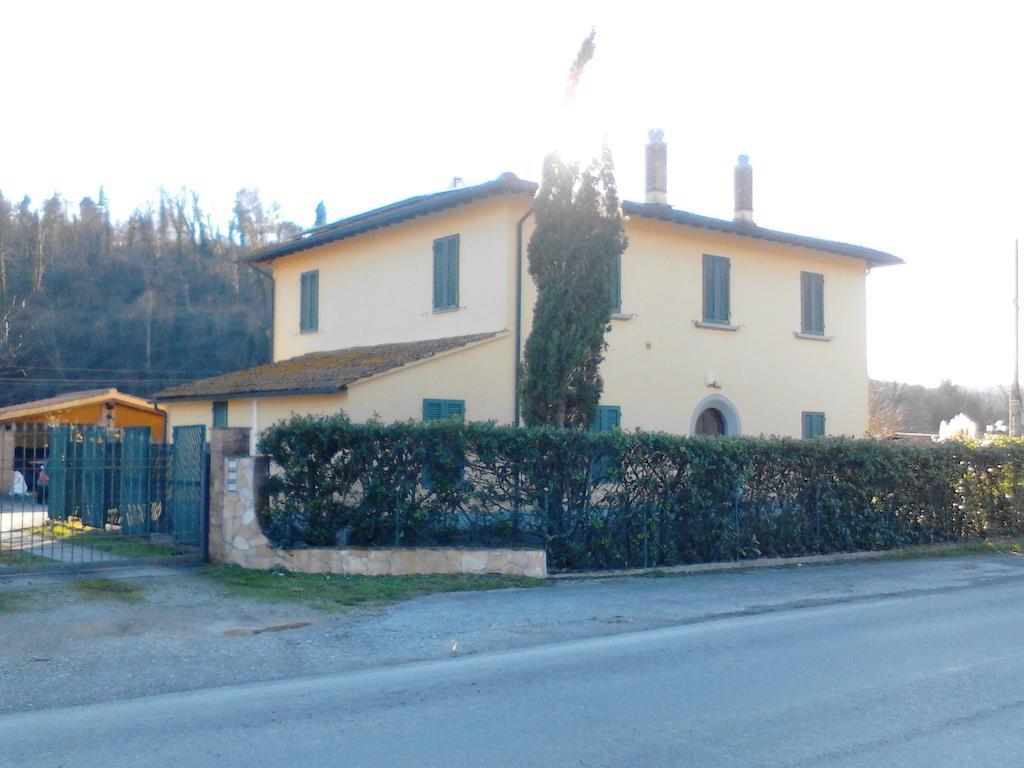 سان مينياتو B&B La Serra المظهر الخارجي الصورة